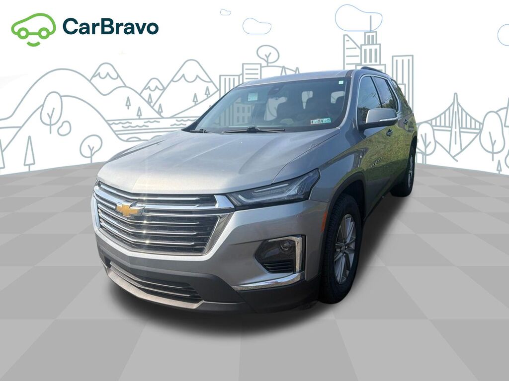 2023 Chevrolet Traverse LT Cloth — photo 1 of 6