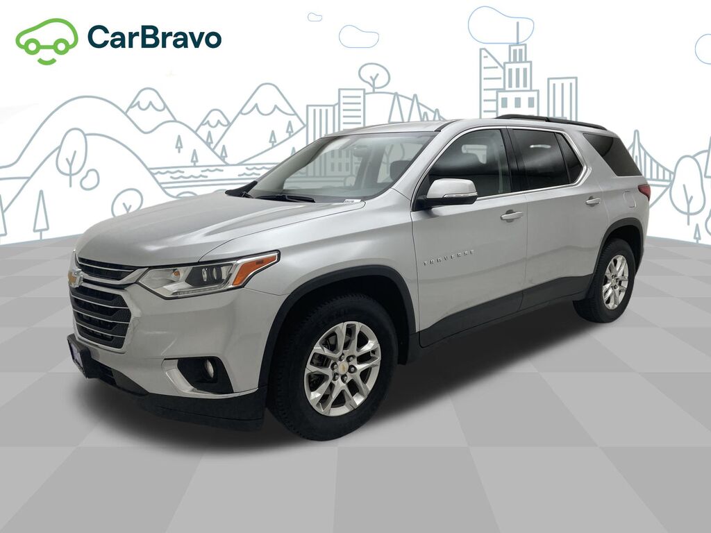 2021 Chevrolet Traverse LT Cloth — photo 1 of 7