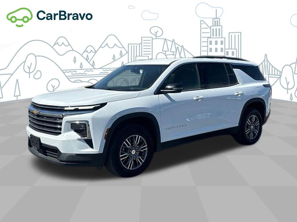2025 Chevrolet Traverse LT — photo 1 of 7