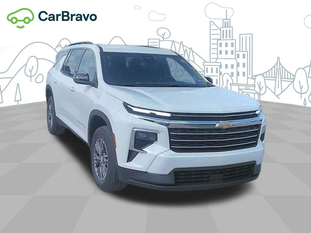 2025 Chevrolet Traverse LT — photo 1 of 2