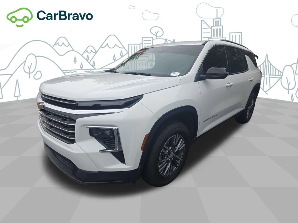 2025 Chevrolet Traverse LT — photo 1 of 7