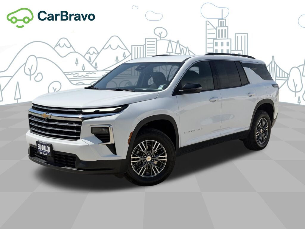 2025 Chevrolet Traverse LT — photo 1 of 7