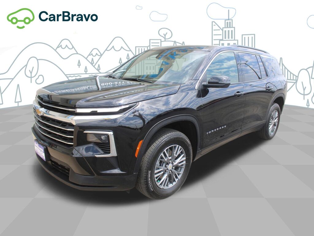 2025 Chevrolet Traverse LT — photo 1 of 6