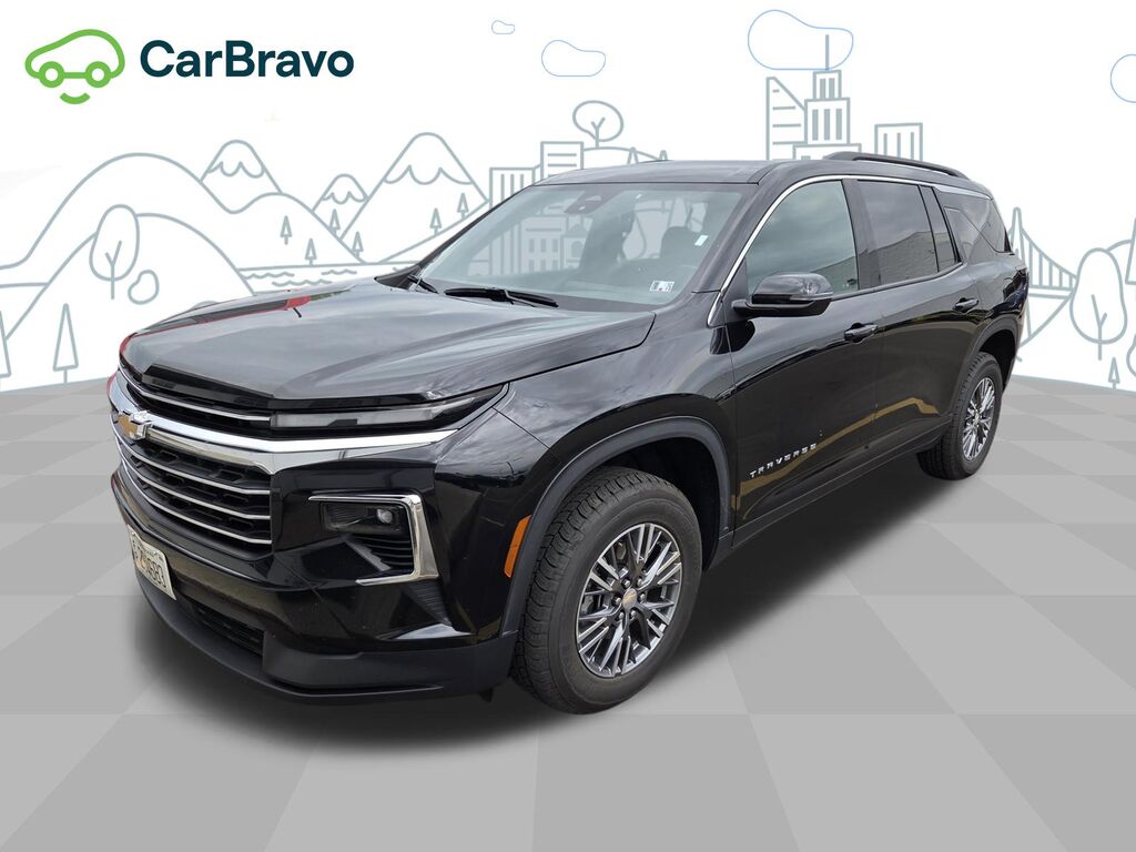 2025 Chevrolet Traverse LT — photo 1 of 2