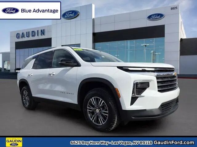 2025 Chevrolet Traverse LT