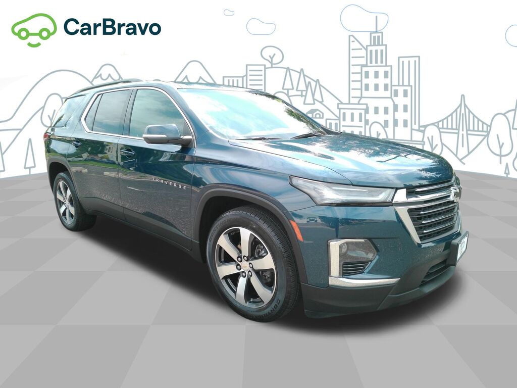 2023 Chevrolet Traverse LT Leather — photo 1 of 7