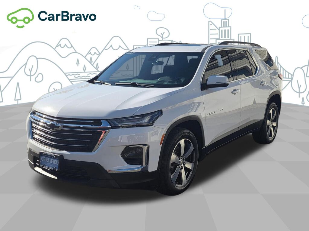 2023 Chevrolet Traverse LT Leather — photo 1 of 6