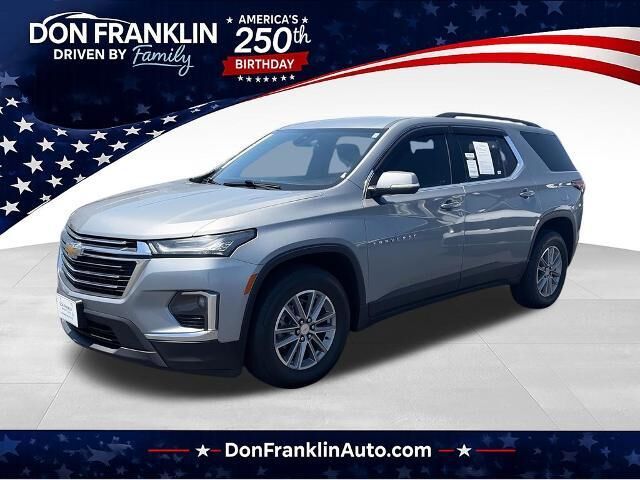 2023 Chevrolet Traverse LT Leather