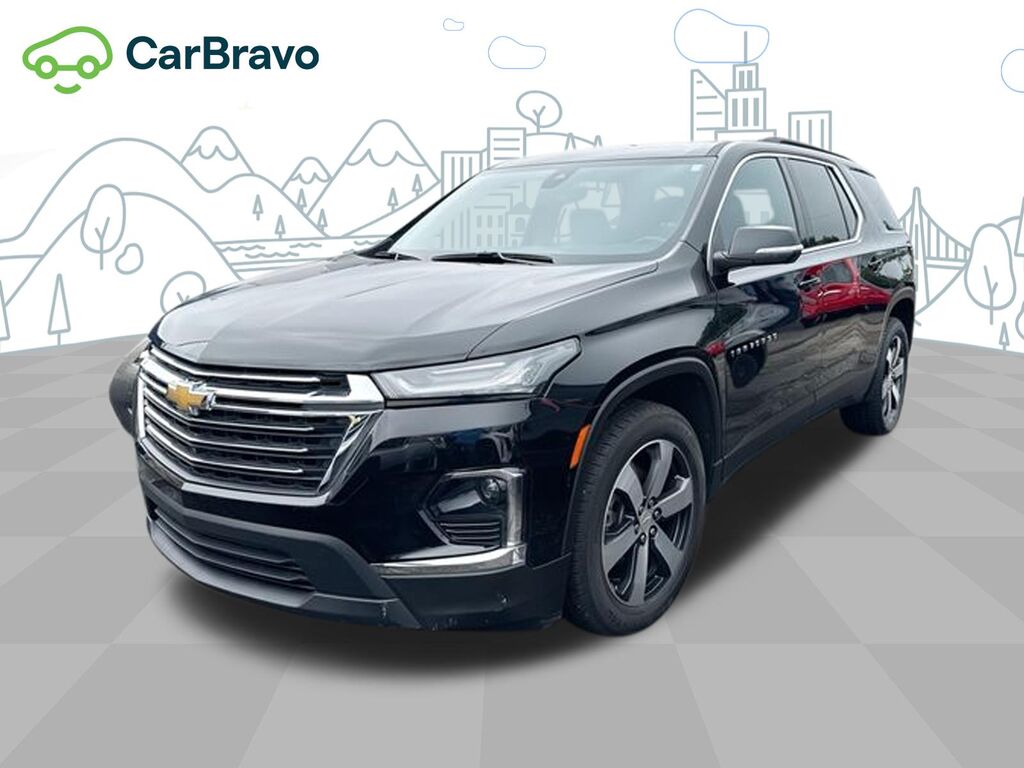 2023 Chevrolet Traverse LT Leather — photo 1 of 6