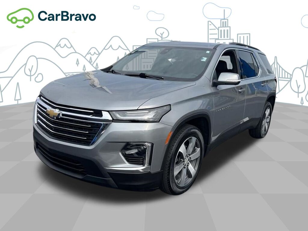 2023 Chevrolet Traverse LT Leather — photo 1 of 4