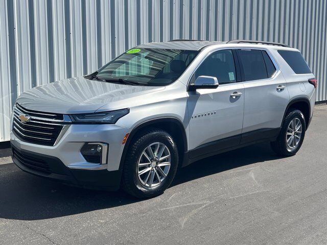 2022 Chevrolet Traverse LT Leather