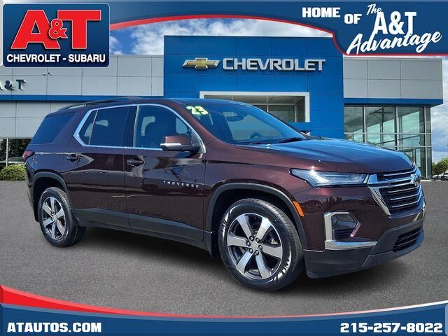 2023 Chevrolet Traverse LT Leather