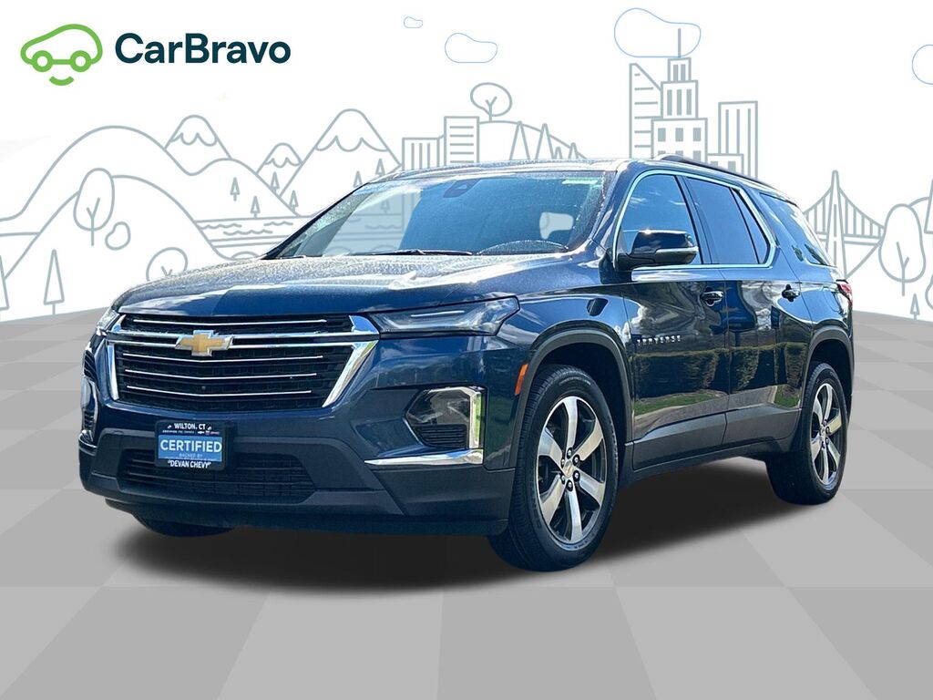 2023 Chevrolet Traverse LT Leather — photo 1 of 6