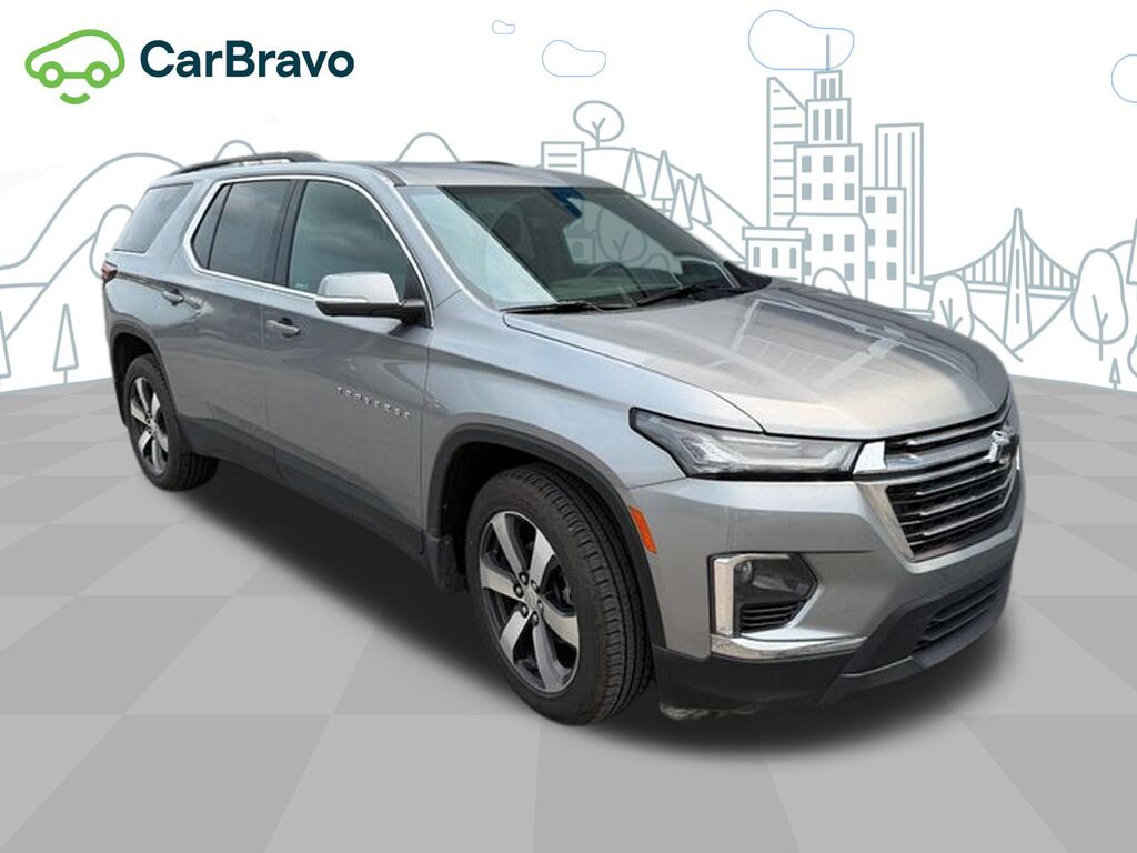 2023 Chevrolet Traverse LT Leather — photo 1 of 6