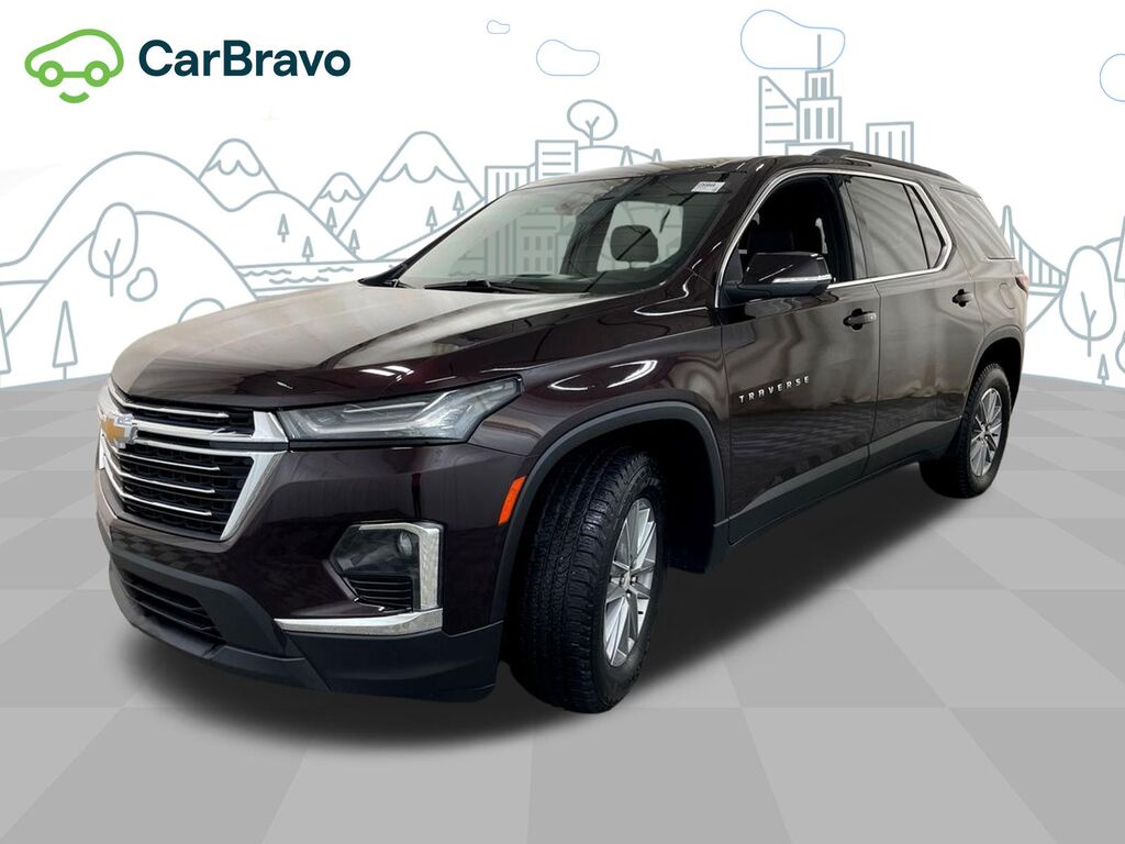 2023 Chevrolet Traverse LT Leather — photo 1 of 6