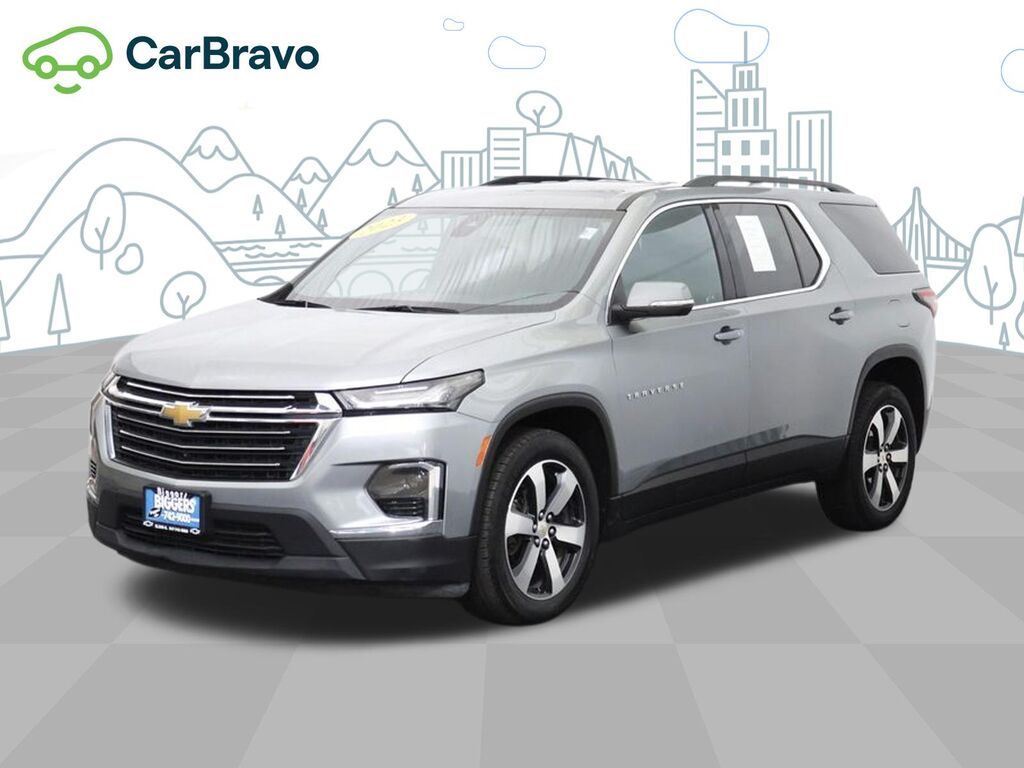 2023 Chevrolet Traverse LT Leather — photo 1 of 7
