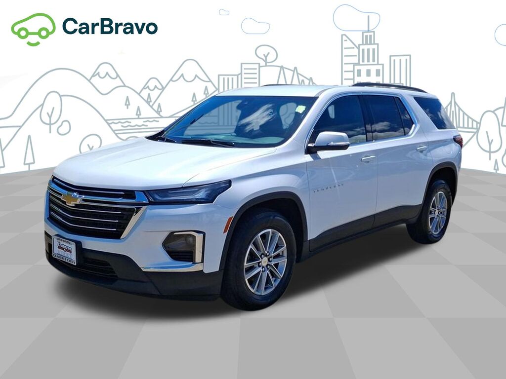 2023 Chevrolet Traverse LT Leather — photo 1 of 6