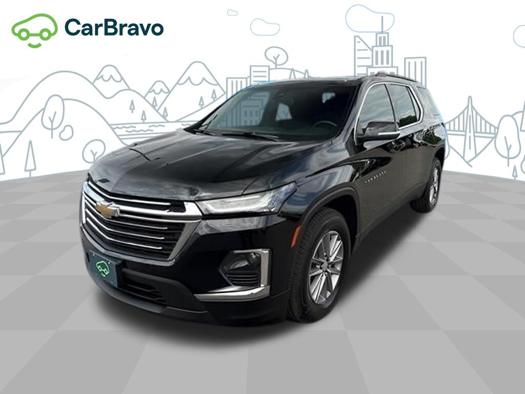 2023 Chevrolet Traverse LT Leather — photo 1 of 6