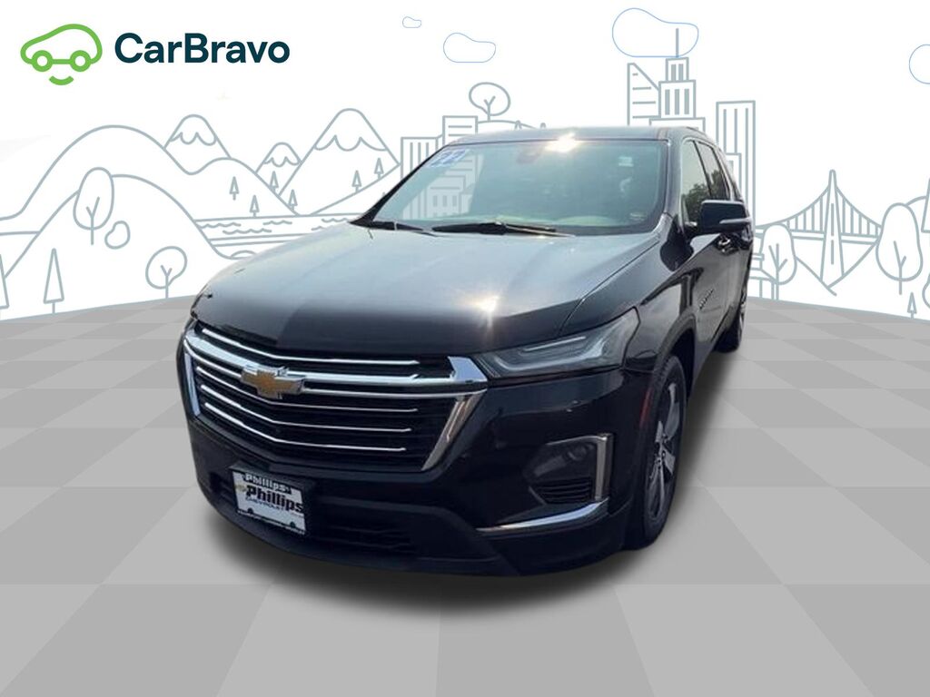 2022 Chevrolet Traverse LT Leather — photo 1 of 6