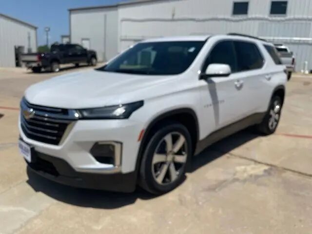 2023 Chevrolet Traverse LT Leather
