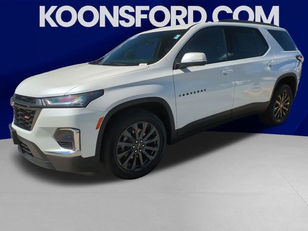 2023 Chevrolet Traverse RS — photo 1 of 13