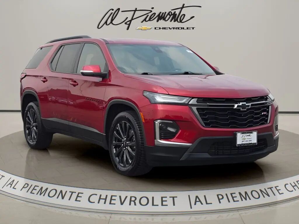 2023 Chevrolet Traverse RS — photo 1 of 13