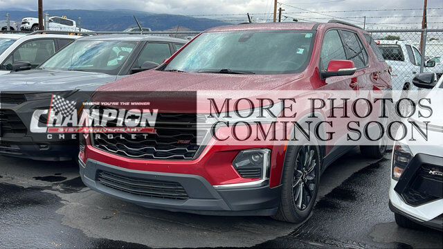 2023 Chevrolet Traverse RS
