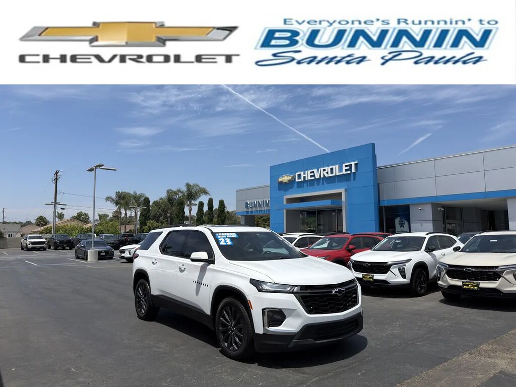 2023 Chevrolet Traverse RS — photo 1 of 13