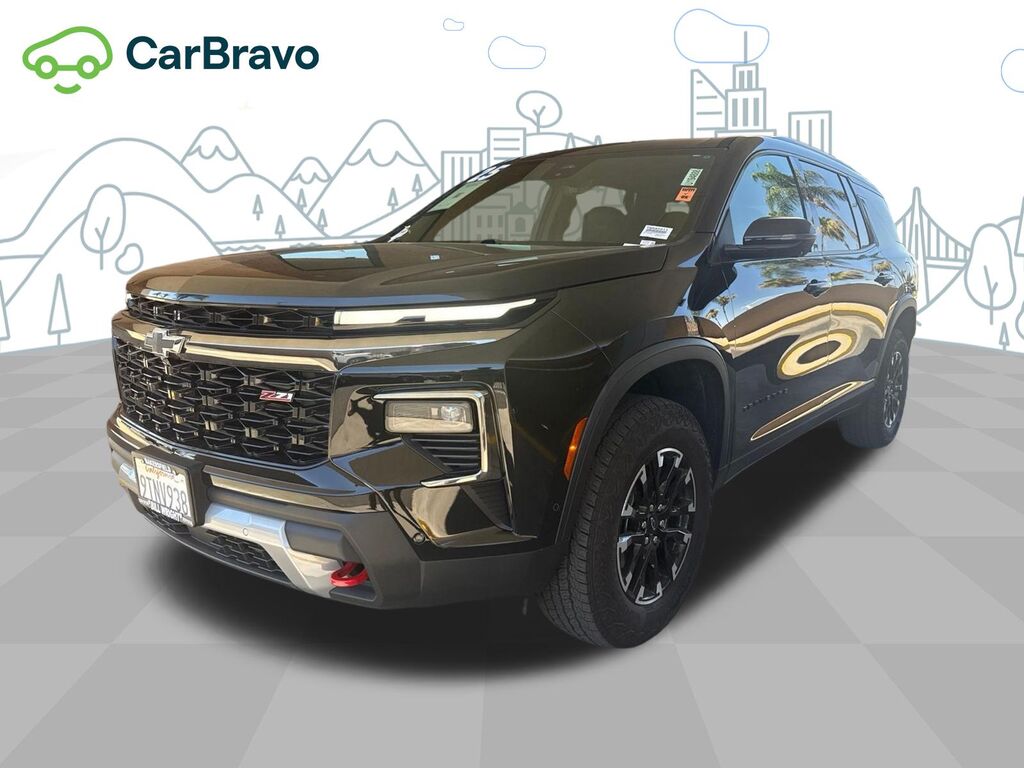 2025 Chevrolet Traverse Z71 — photo 1 of 6