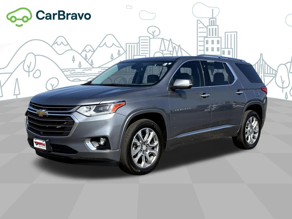 2021 Chevrolet Traverse Premier — photo 1 of 7