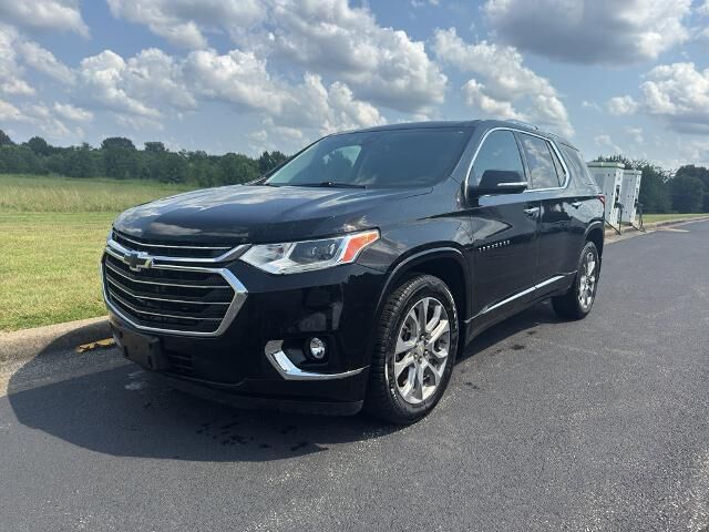 2019 Chevrolet Traverse Premier — photo 1 of 13