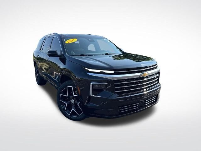 2025 Chevrolet Traverse High Country