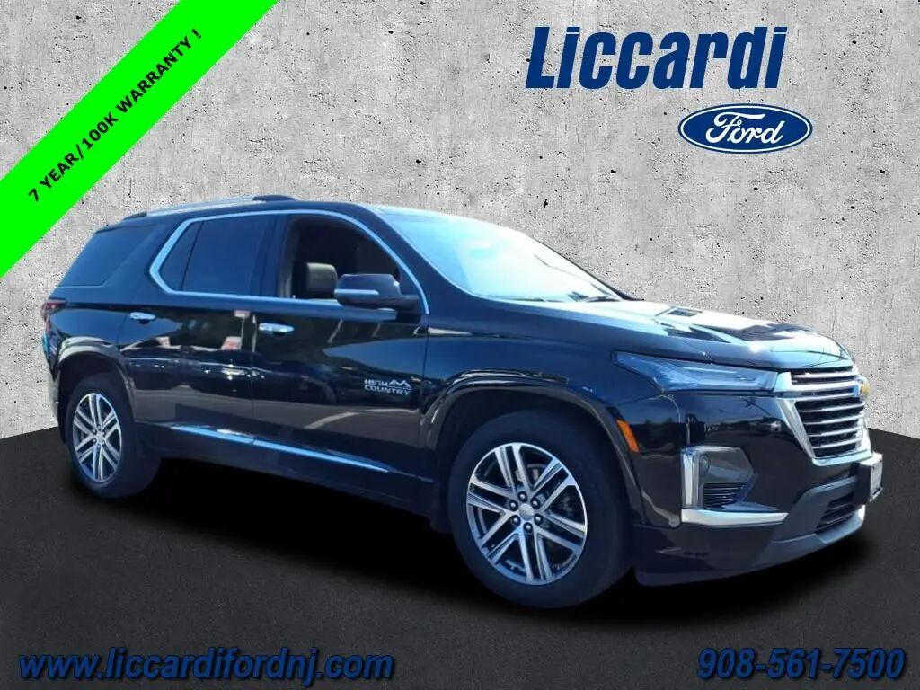 2023 Chevrolet Traverse High Country — photo 1 of 13