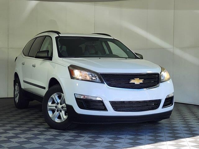2017 Chevrolet Traverse LS
