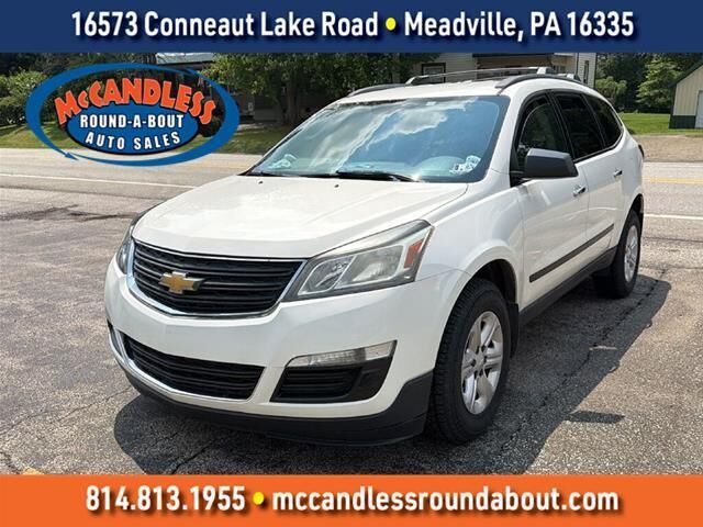 2014 Chevrolet Traverse LS — photo 1 of 13
