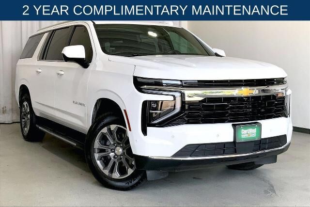 2025 Chevrolet Suburban LS