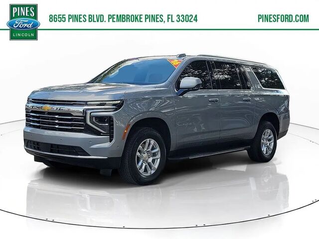 2026 Chevrolet Suburban LT