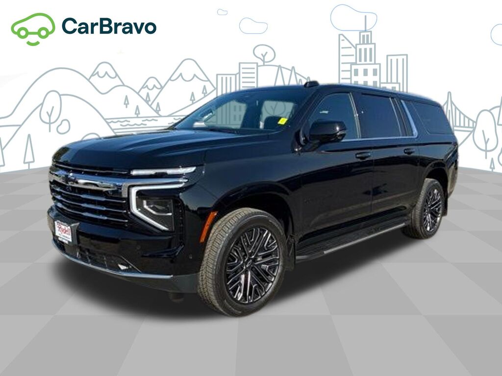 2025 Chevrolet Suburban LT — photo 1 of 5