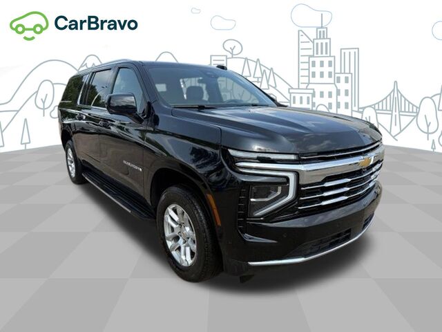 2025 Chevrolet Suburban LT