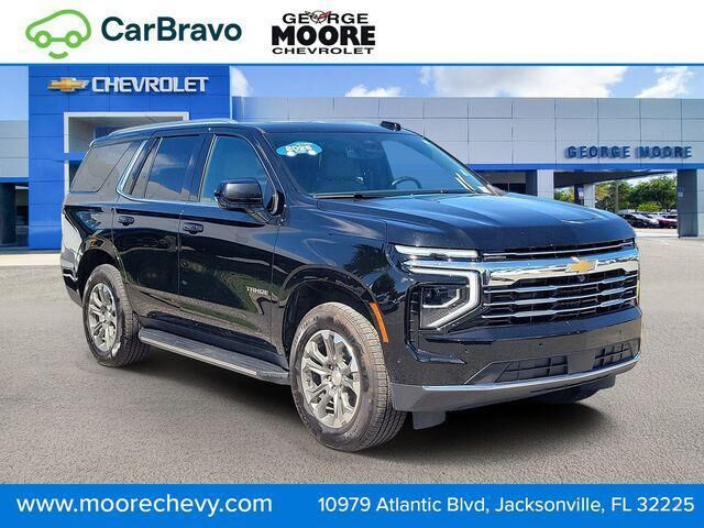 2025 Chevrolet Tahoe LT — photo 1 of 13