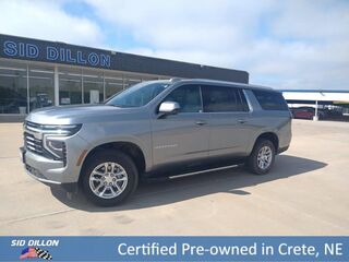 2025 Chevrolet Suburban LT