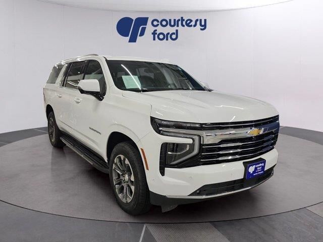 2025 Chevrolet Suburban LT