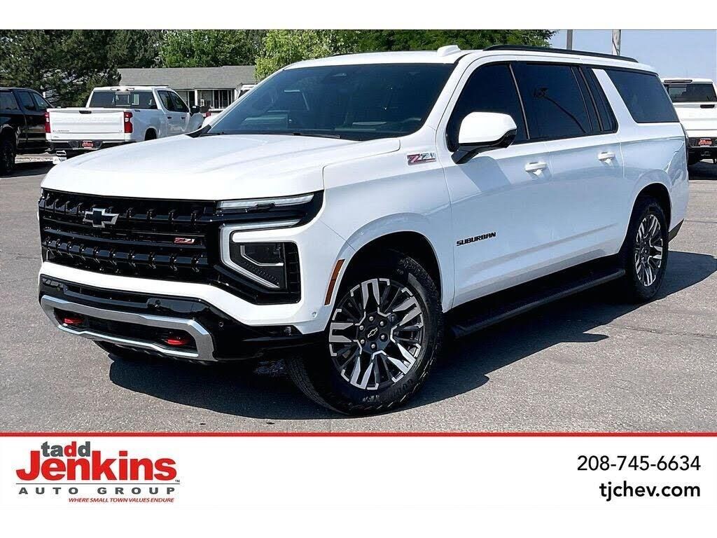 2026 Chevrolet Suburban Z71 — photo 1 of 4