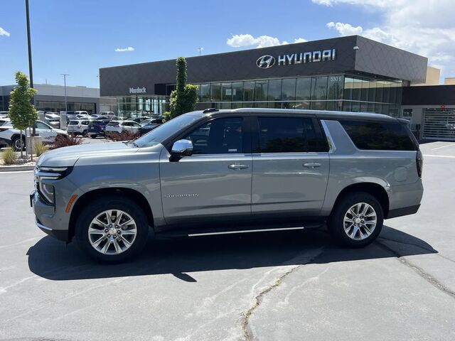 2025 Chevrolet Suburban Premier