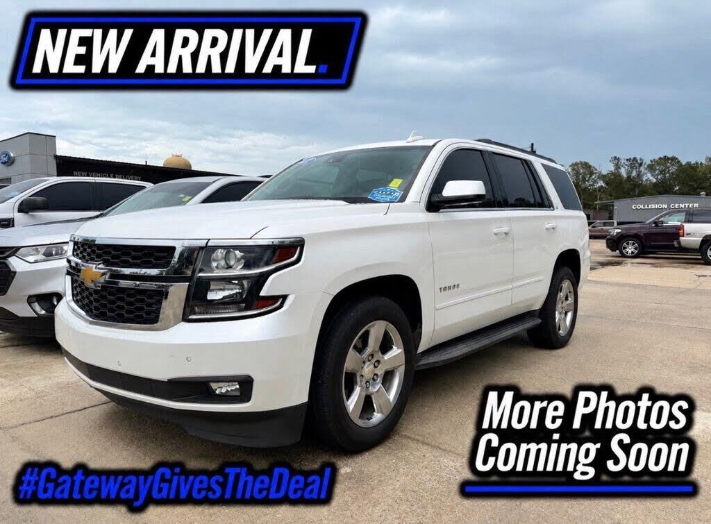 2017 Chevrolet Tahoe LT — photo 1 of 1