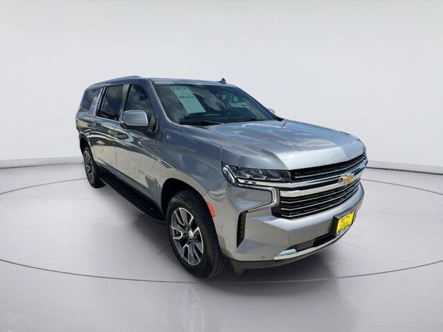 2022 Chevrolet Suburban LT