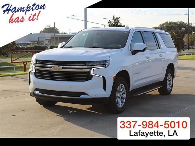 2023 Chevrolet Suburban LT