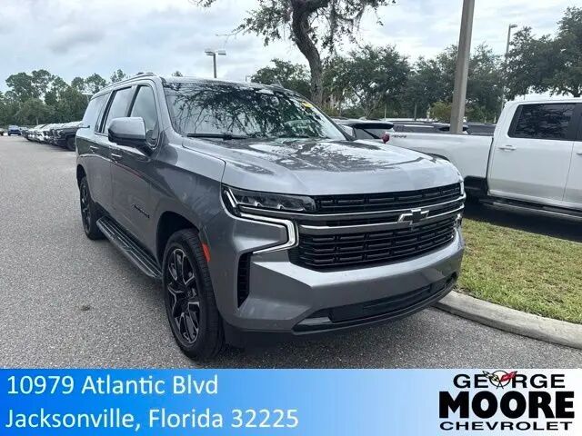 2022 Chevrolet Suburban RST