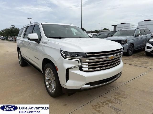 2023 Chevrolet Suburban High Country