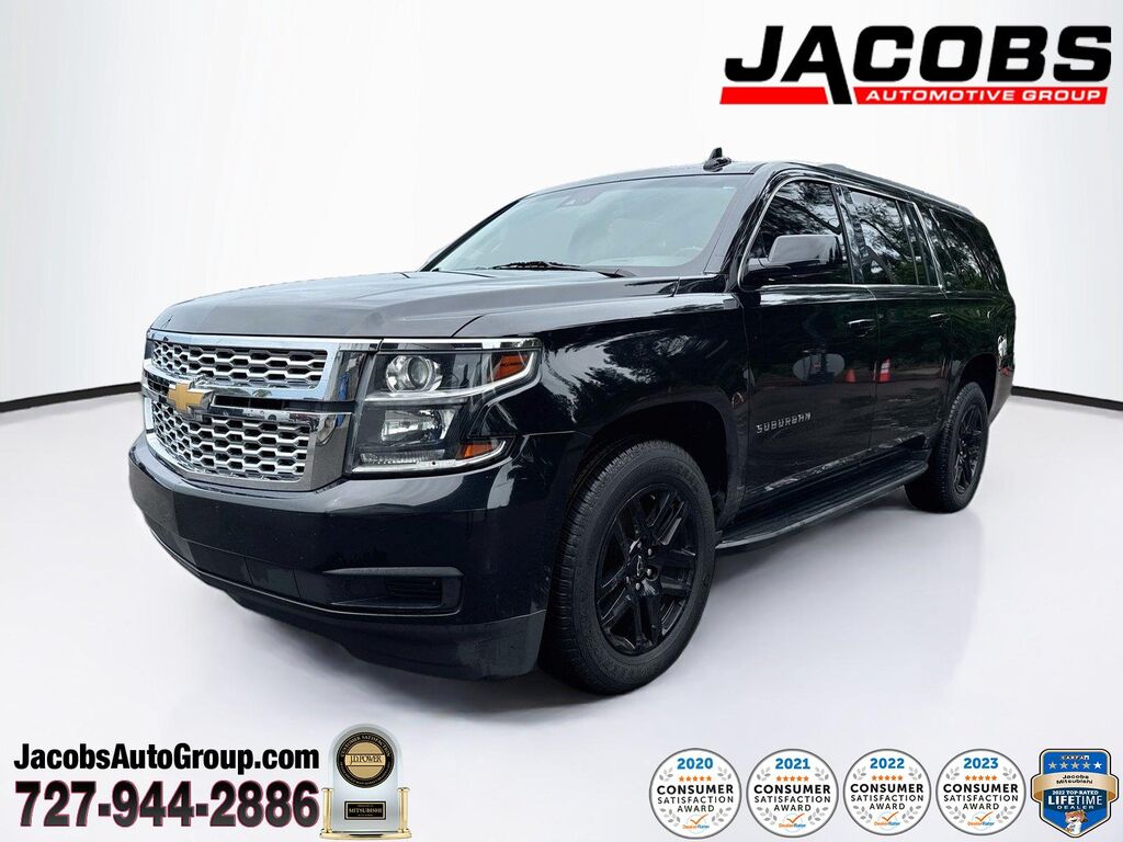 2019 Chevrolet Suburban LT — photo 1 of 13